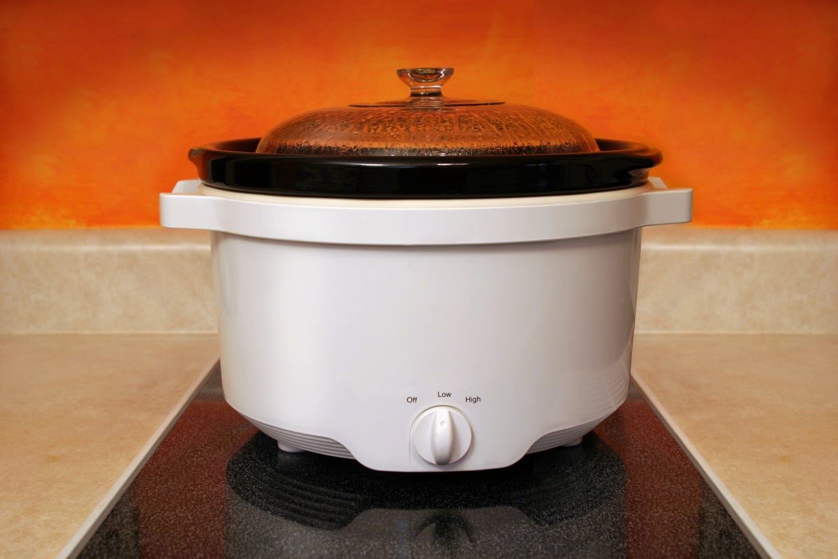 slow cooker on kitchen counter