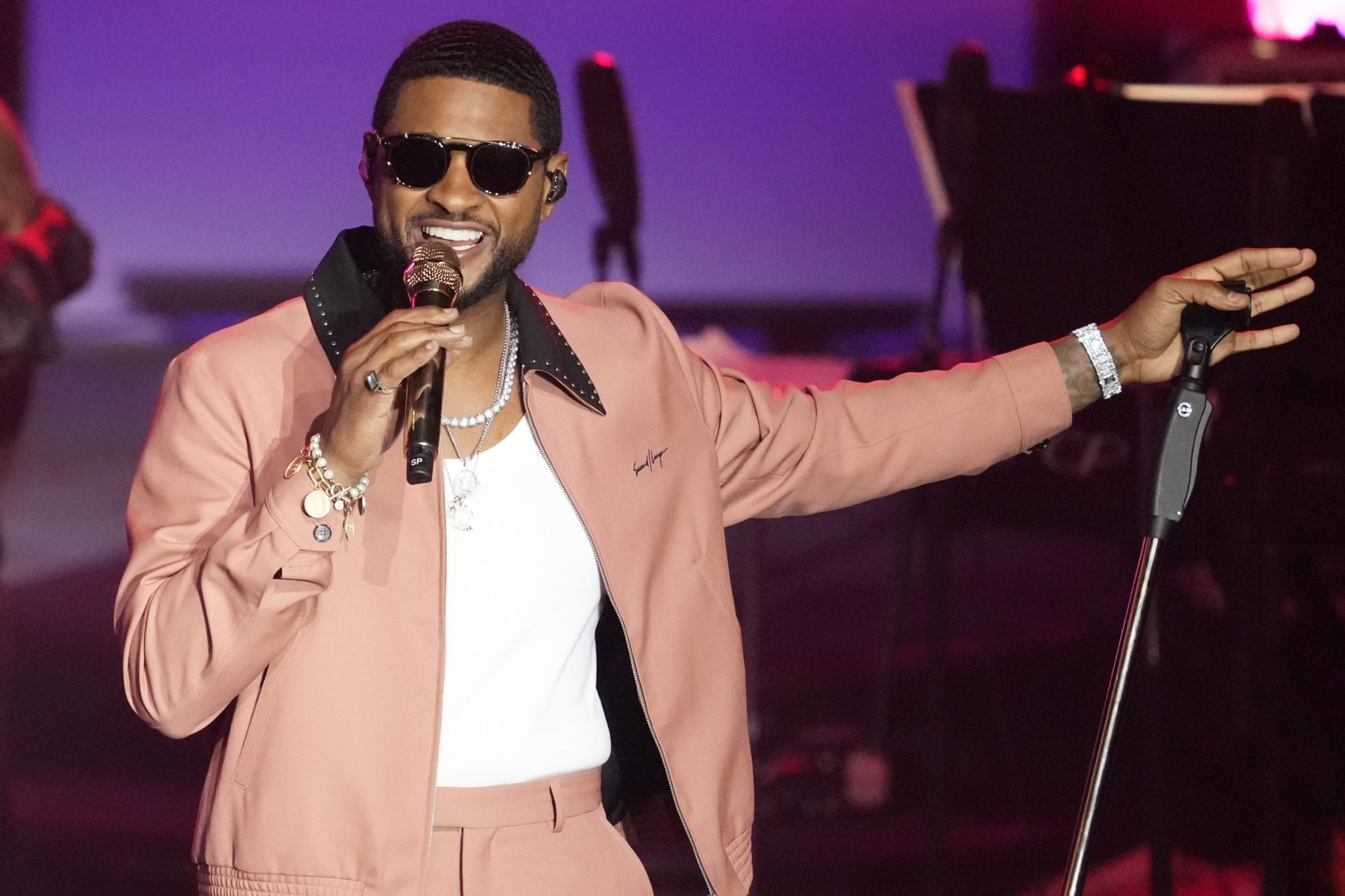 NFL, Roc Nation announce Usher as headliner for Super Bowl Halftime Show