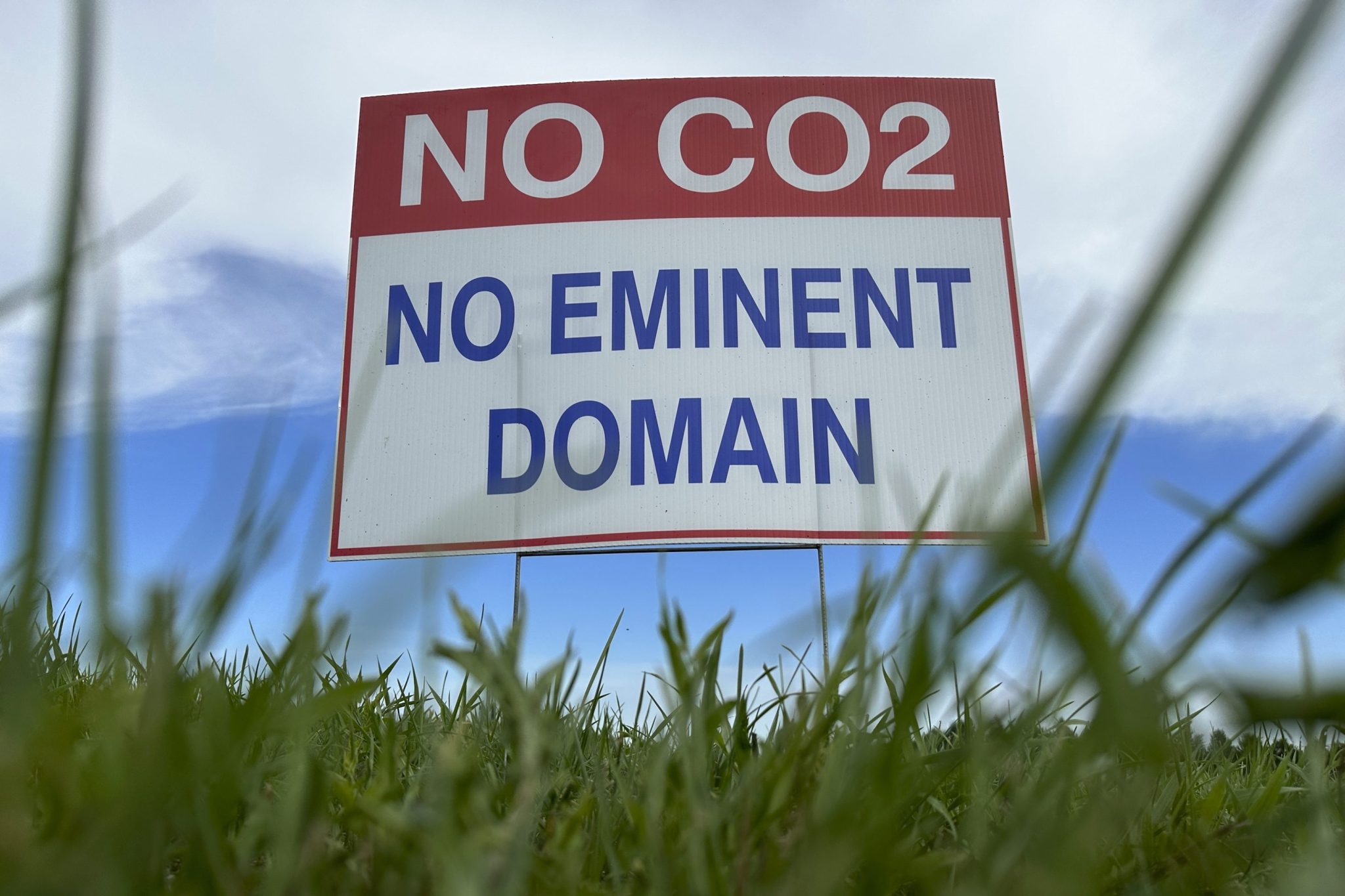 South Dakota regulators deny request for CO2 pipeline