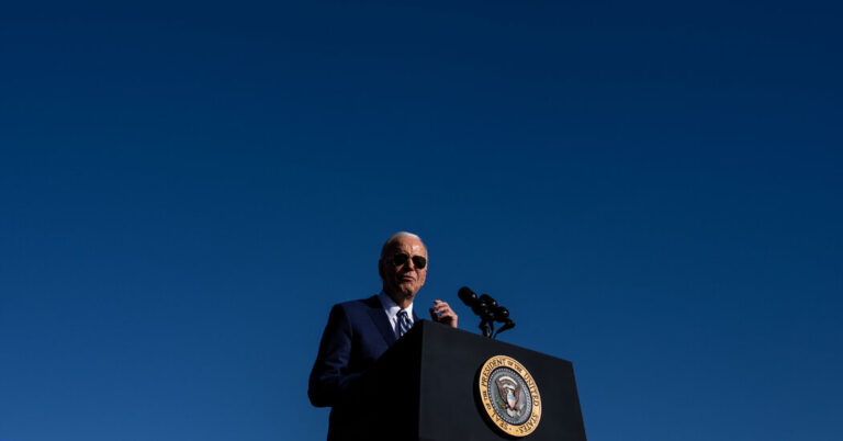 Biden Weighs the Risks of a Wartime Visit to Israel