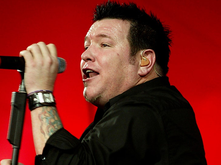 Smash Mouth Lead Singer Steve Harwell Cremated Ahead of Public Memorial