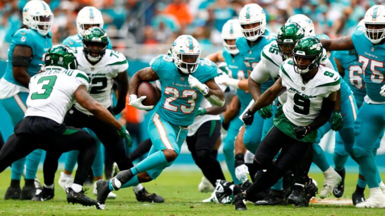 NFL Black Friday Game 2023: How to Watch the Miami Dolphins vs. New York Jets, Time, Live Stream