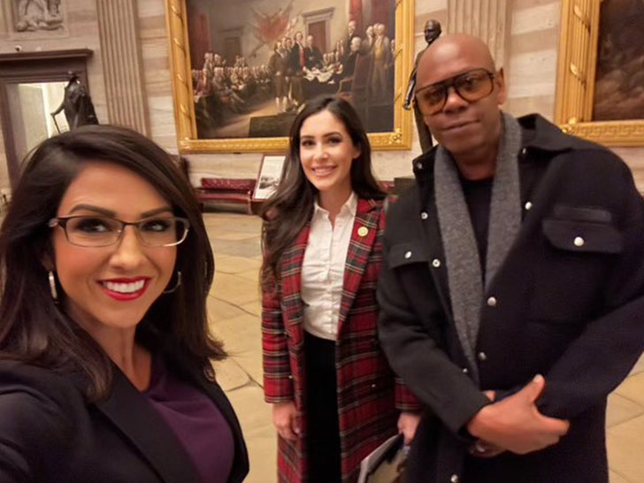 Rep. Lauren Boebert Nabs Dave Chappelle for Selfie on Capitol Hill
