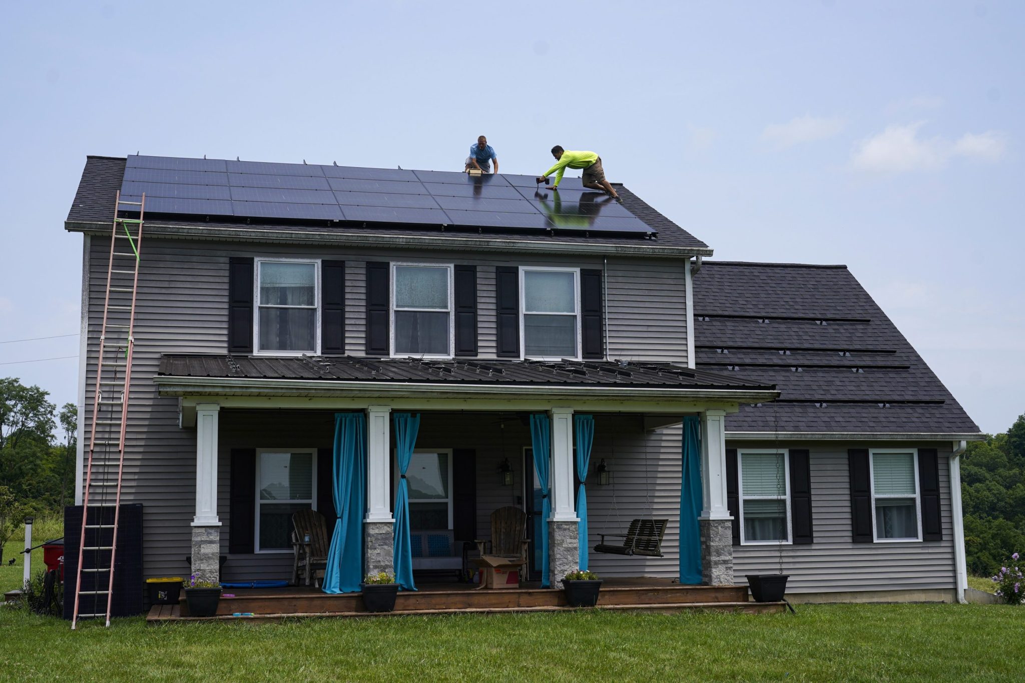 Solar rooftops gain traction as EV owners look to save