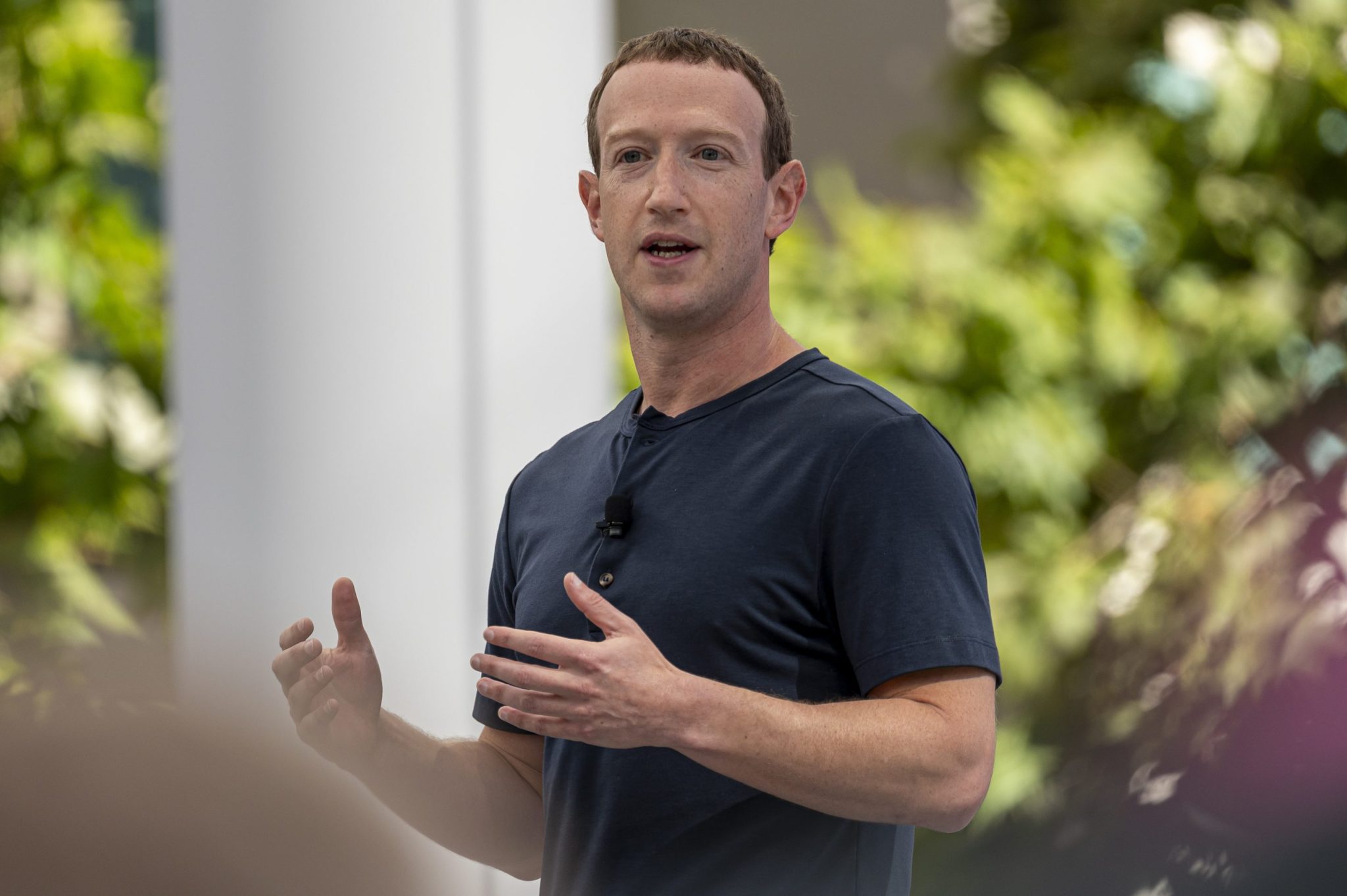 Mark Zuckerberg is building an underground bunker in Hawaii