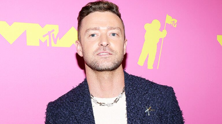 Justin Timberlake Shares Intimate 'Selfish' Performance While 'Getting Over the Flu': 'Excuse the Raspy Voice'