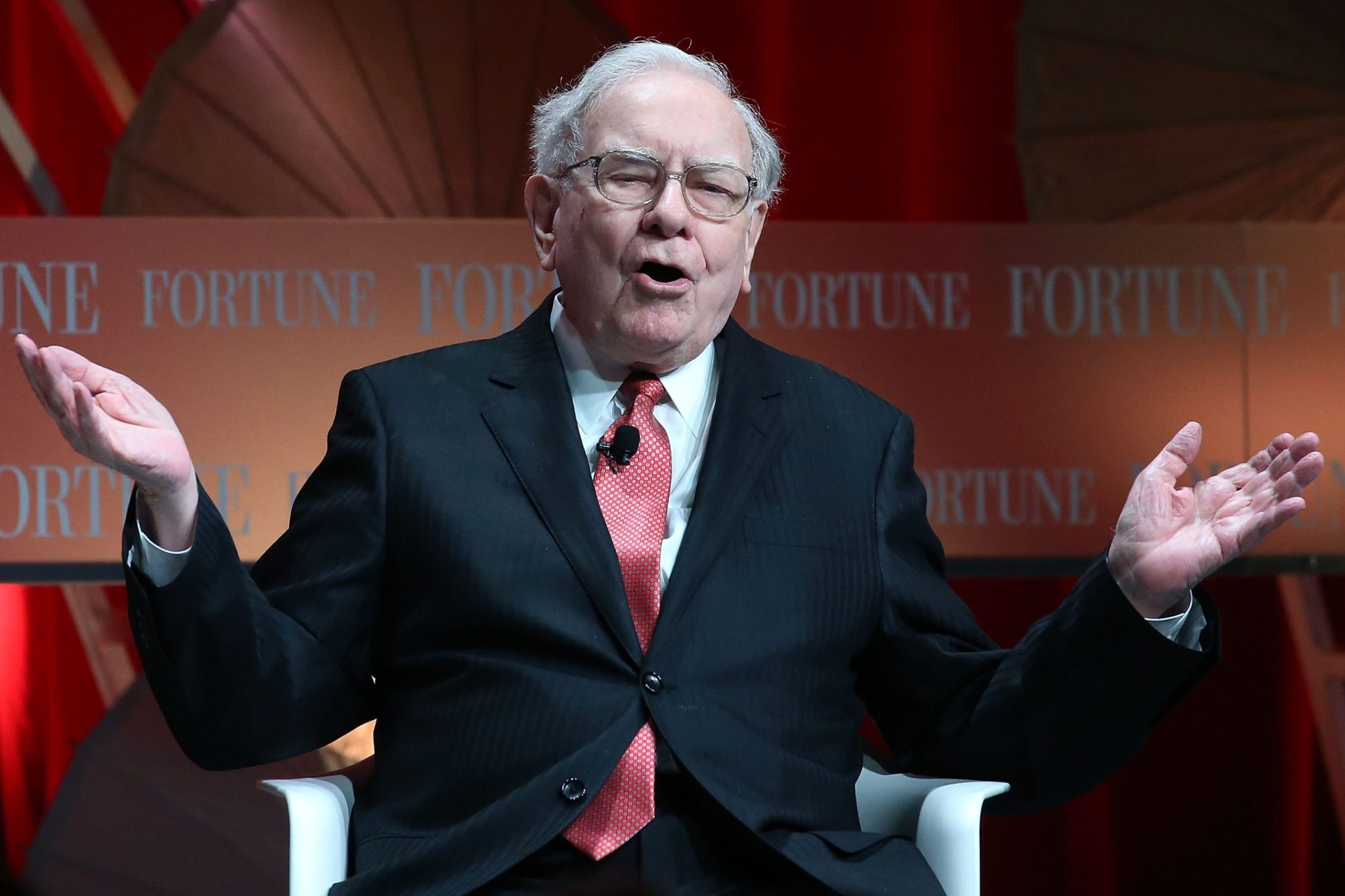 Warren Buffet says you should never trust a financial pundit: It’s like finding gold and then ‘handing the map to the neighbors showing its location’