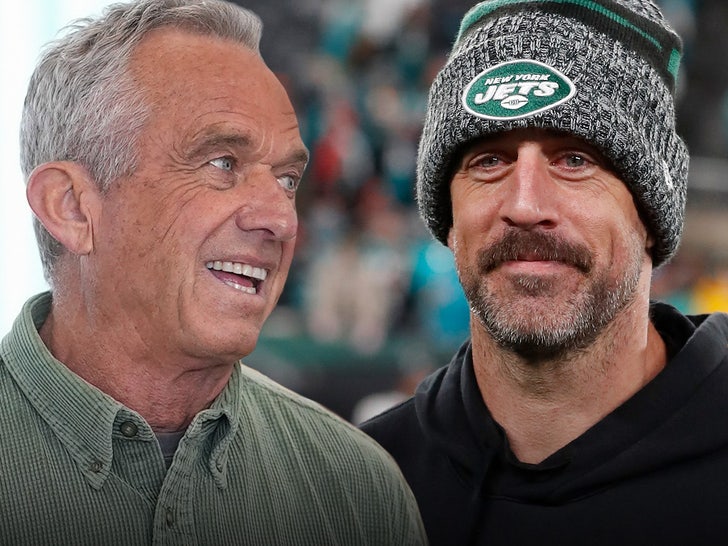 Aaron Rodgers At ‘Top’ Of Robert F. Kennedy Jr.’s VP Running Mate List