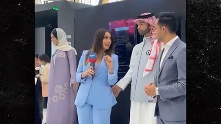 Saudi Arabia’s First ‘Male’ Robot Touches Female Reporter’s Butt