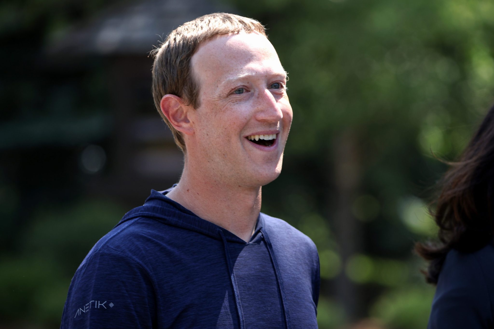 Mark Zuckerberg’s Wealth Exceeds Elon Musk’s for the First Time Since 2020